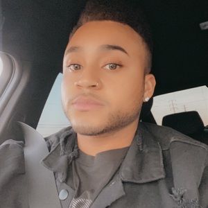 Meet your Posher, Damonte